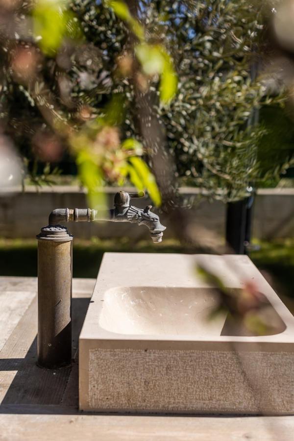 The Olive Poolhouse Apartment Split Bagian luar foto
